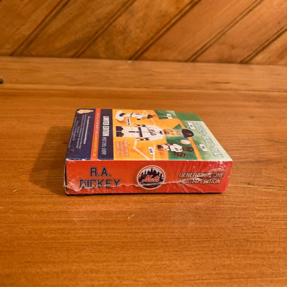 R.A. Dickey New York Mets NY Action Figure Brand New Hall of Fame Nominee HOF - Picture 5 of 5